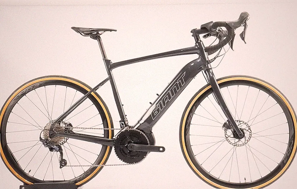Giant Road E+ Pro 1 E-Bike L Shimano Ultegra 2x11s 700c Aluminum 500Wh Black